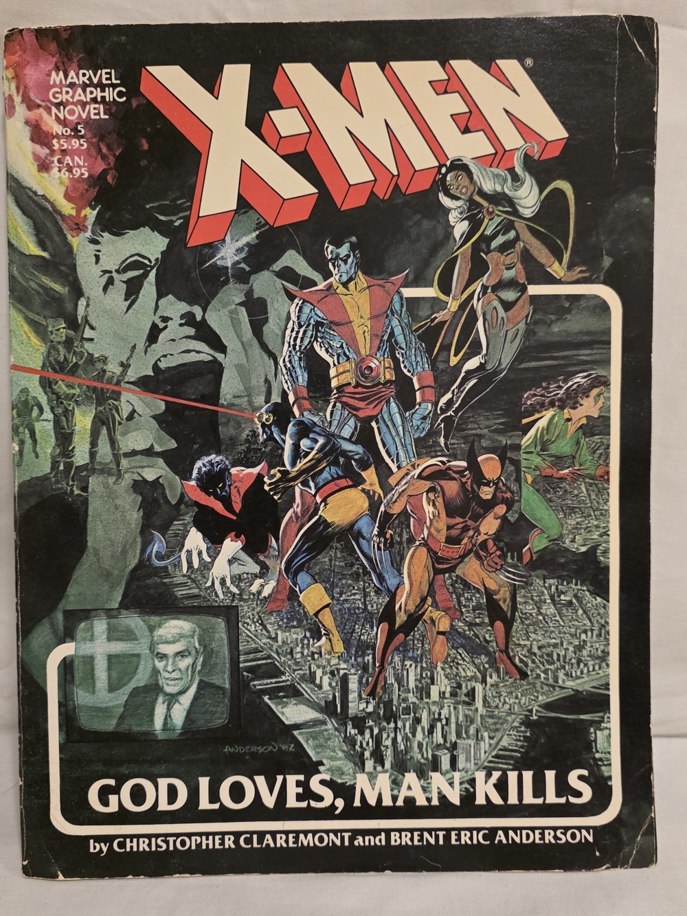 1982 Marvel Comics Graphic Novel X-Men God Loves Man Kills ISBN: 0-939766-22-1